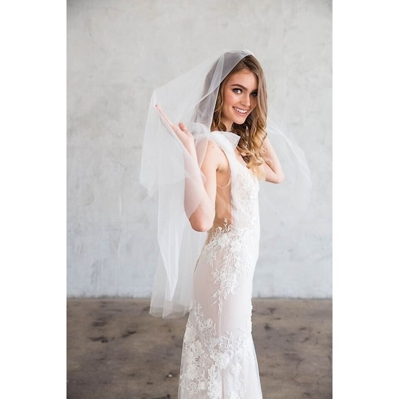 Brides and Hairpins Danton Veil Raw-Edge Tulle Fingertip Veil with Blusher Ivory main image 5